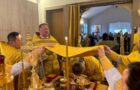 Благочинный 1-го Краснодарского городского округа протоиерей Богдан сослужил митрополиту Василию в храме Трех святителей